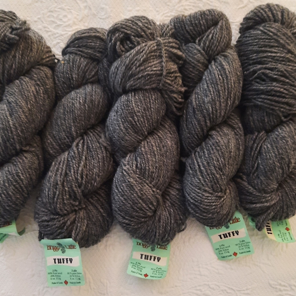 WOOL - Picture 4 of 4